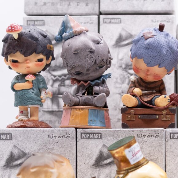 POP MART x Paradise Lost Hirono Reshape Series Confirmed Figure in Open Box BNWT - Picture 5 of 6